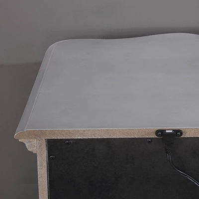 3pc Queen Bentlee Bedroom Set With 2 Nightstands Silver/Warm Gray - HOMES: Inside + Out 7 3pc Queen Bentlee Bedroom Set With 2 Nightstands Silver/Warm Gray - HOMES: Inside + Out - Image 7